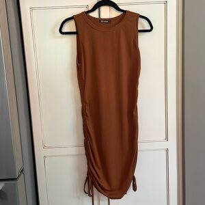 Sleeveless bodycon dress